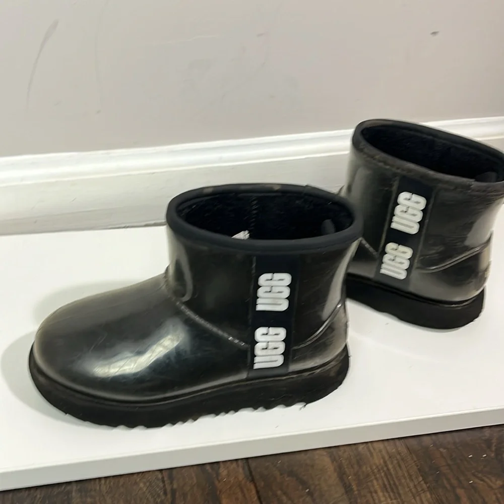 Ugg classic mini waterproof